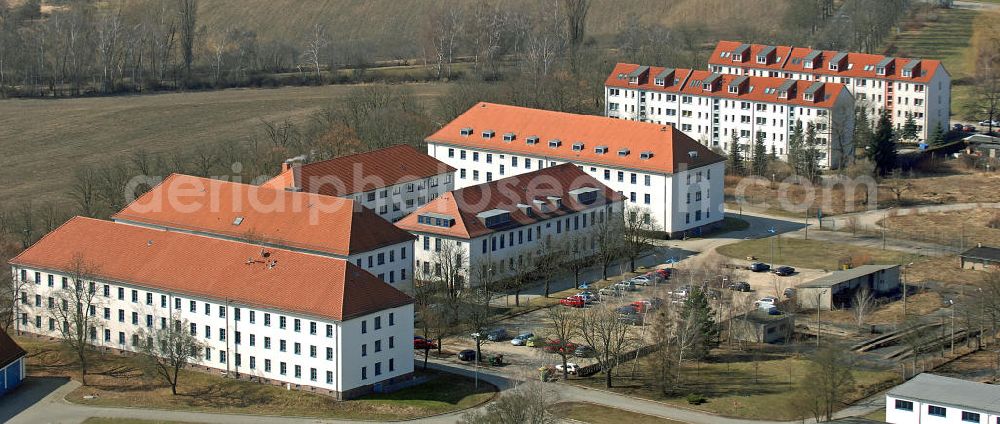 Frankfurt (Oder) from above - Blick auf die Außenstelle des Bundesbeauftragten für die Unterlagen des Staatssicherheitsdienstes der ehemaligen Deutschen Demokratischen Republik ( BStU ), einem ehemaligen Gelände der NVA. View of the branch of the Federal Commissioner for the Stasi Archives, a former site of the National People's Army ( NVA ).