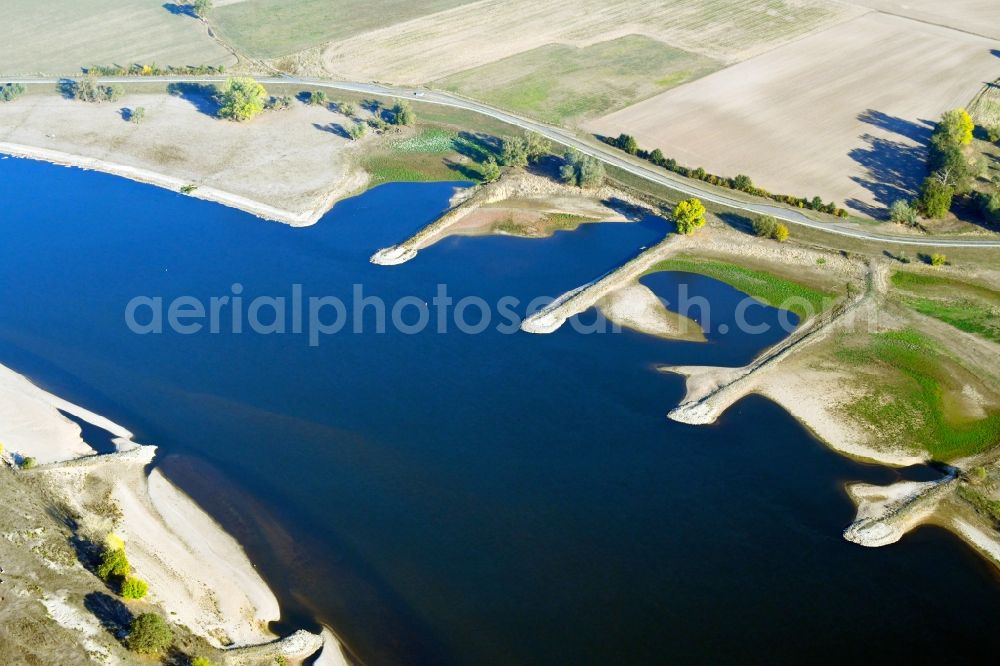 Wentdorf from the bird's eye view: Groyne head of the of Elbe river course in Wentdorf in the state Brandenburg, Germany