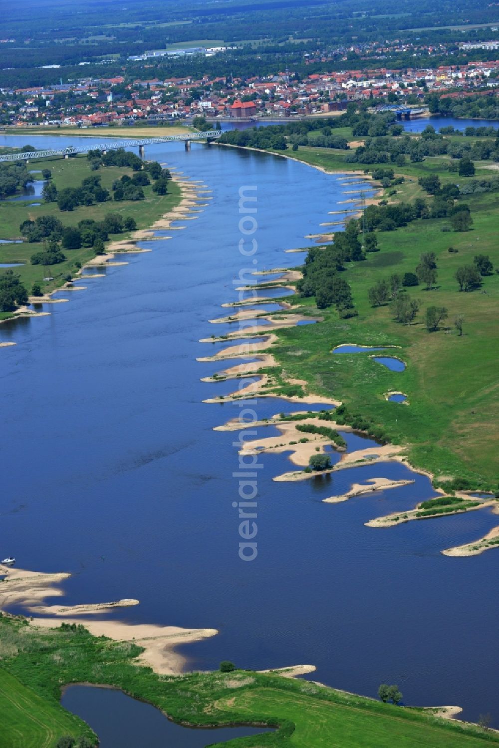 Aerial image Beuster - Groyne head of the river course der Elbe in Beuster in the state Saxony-Anhalt