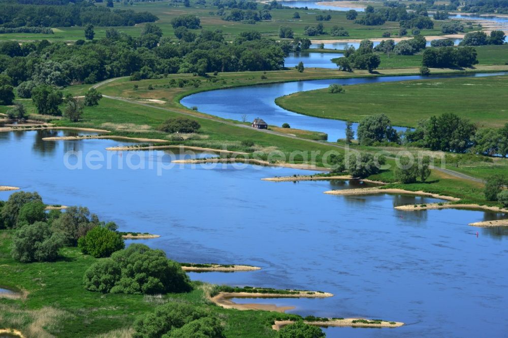 Hansestadt Werben (Elbe) from above - Groyne head of the river course am Ufer der Elbe in Hansestadt Werben (Elbe) in the state Saxony-Anhalt