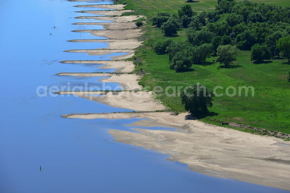 Aerial image Hansestadt Werben (Elbe) - Groyne head of the river course am Ufer der Elbe in Hansestadt Werben (Elbe) in the state Saxony-Anhalt