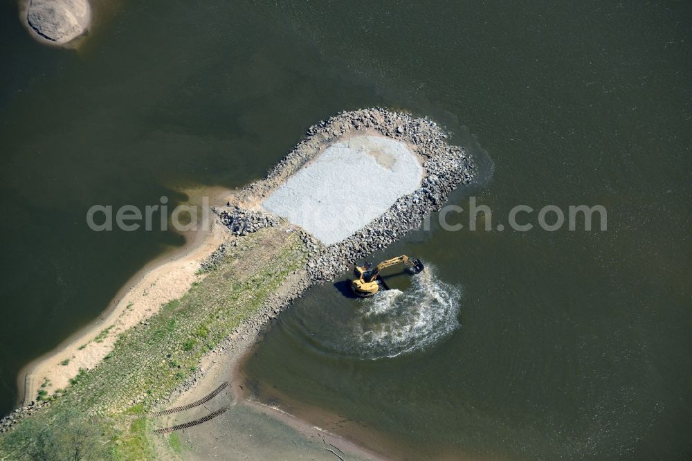 Aerial photograph Frankfurt (Oder) - Groyne head of the der Oder river course in Frankfurt (Oder) in the state Brandenburg