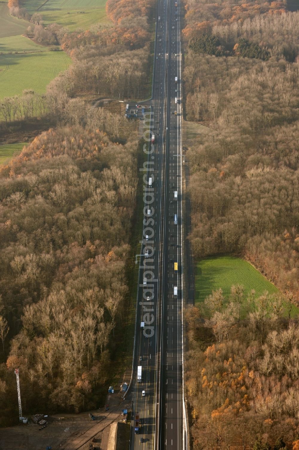 Aerial photograph Bönen - View of the autobahn 2 and the European route 34 in Boenen in the state North Rhine-Westphalia