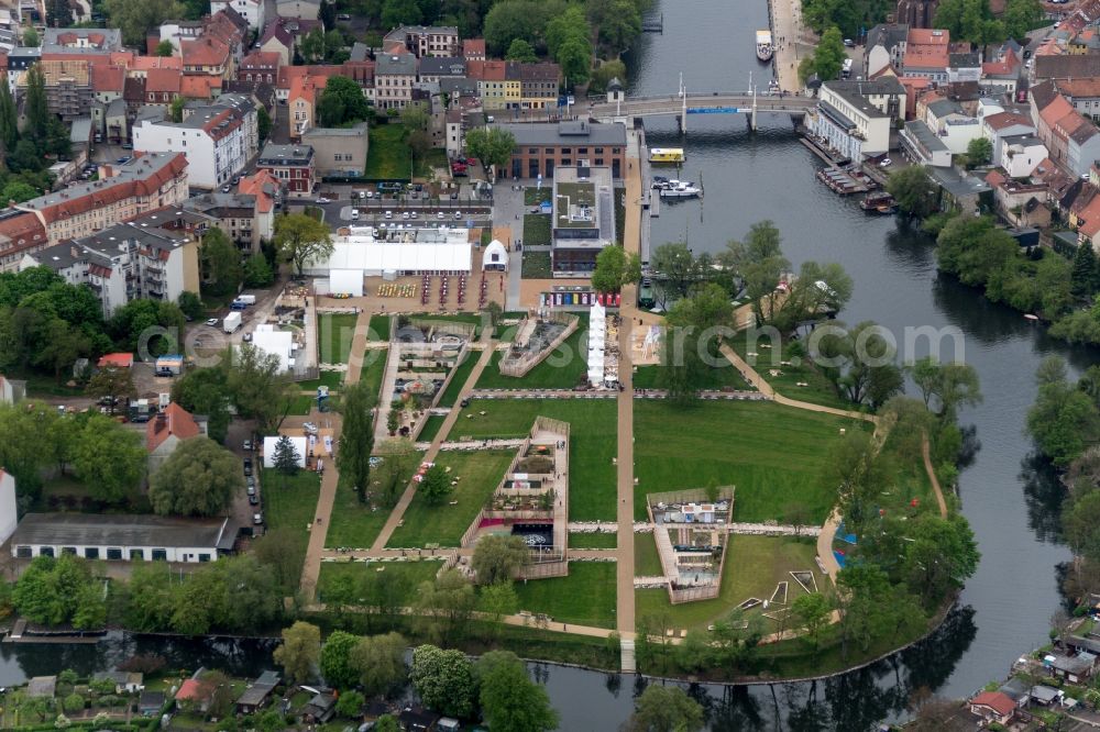 Aerial photograph Brandenburg an der Havel - View the site of the Bundesgartenschau 2015 in the Pack Court in Brandenburg an der Havel in the state Brandenburg