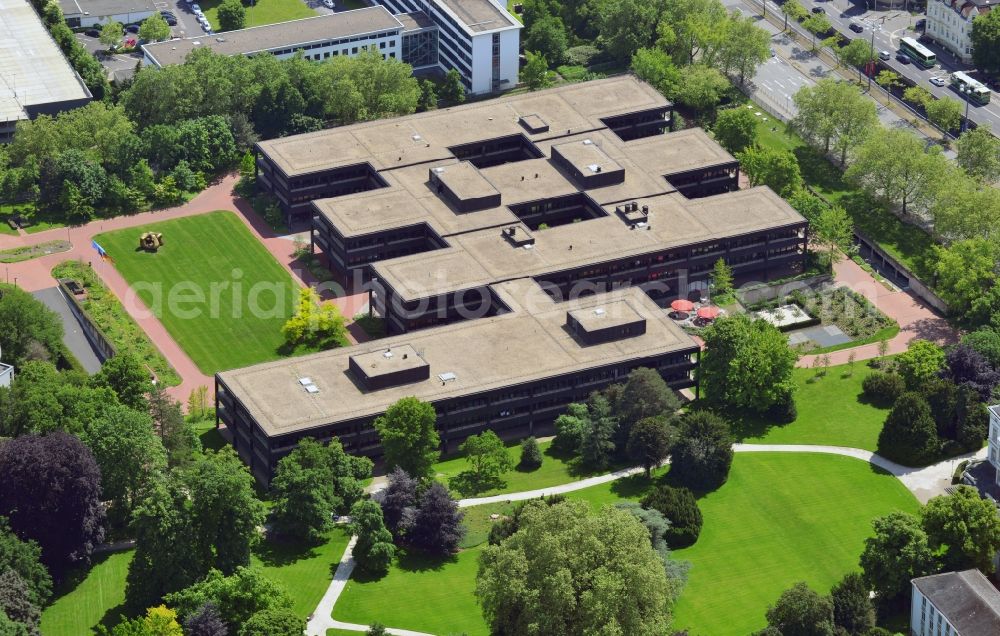 Bonn from above - Views of the Federal Ministry for Economic Cooperation and Development, the former Federal Chancellery in the Willy-Brandt-Allee in Bonn in North Rhine-Westphalia