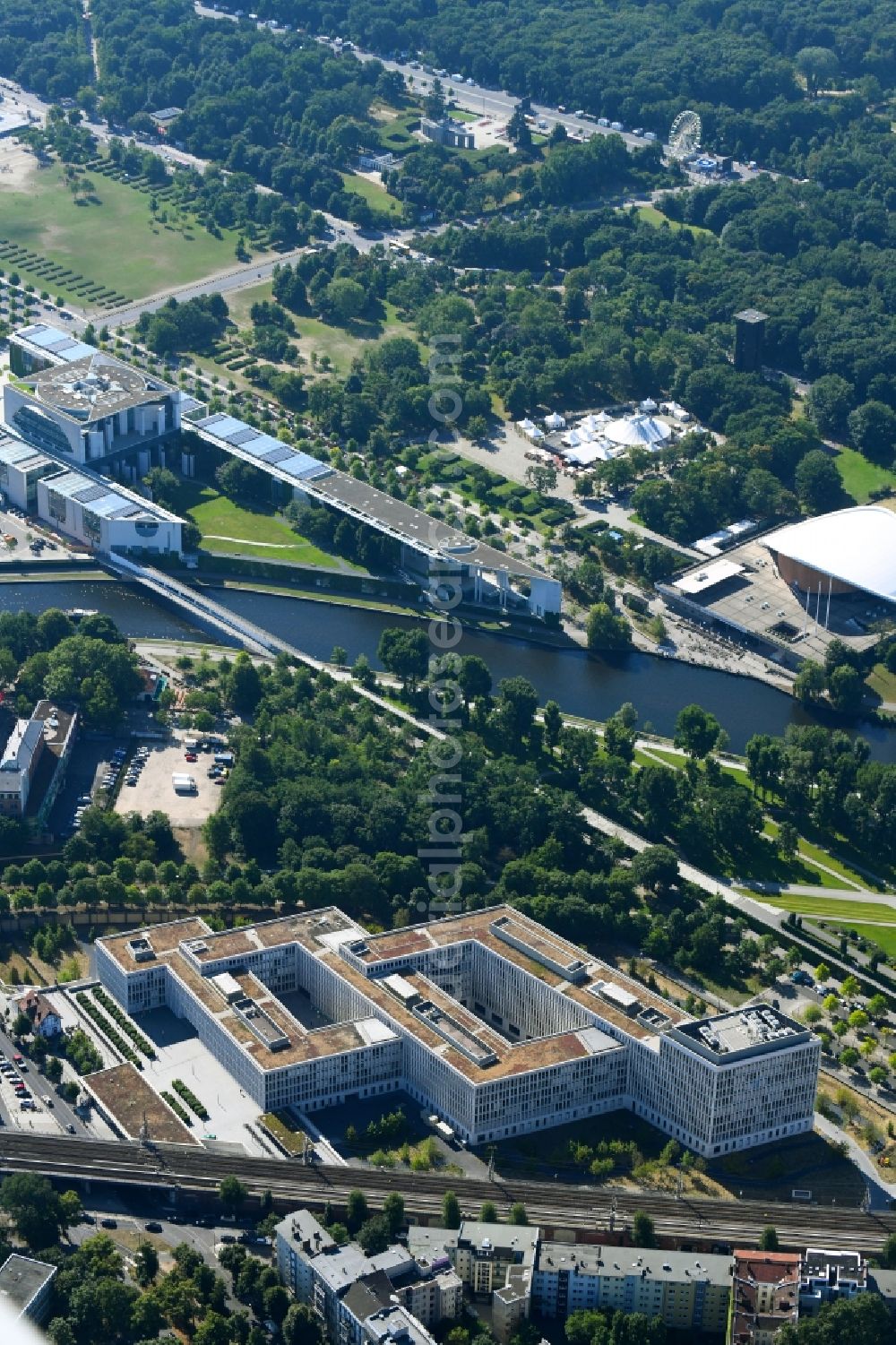 Berlin from the bird's eye view: Federal Ministry of the Interior / Home Office in Berlin Moabit