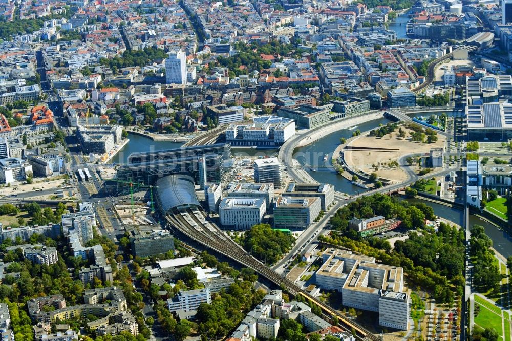 Aerial image Berlin - Federal Ministry of the Interior / Home Office in Berlin Moabit