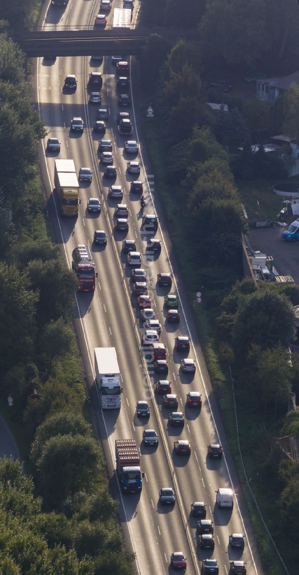 Aerial image Gelsenkirchen - Highway on the city Gladbeck with Gelsenkirchen in the Ruhr area in North Rhine-Westphalia