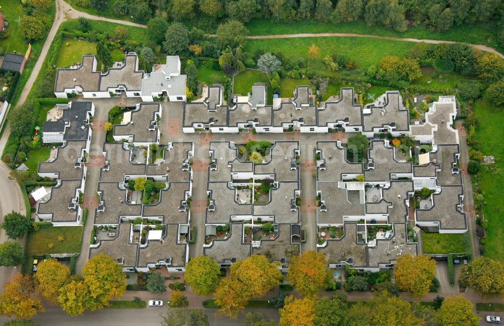 Essen from the bird's eye view: View of bungalows in Essen in the state North Rhine-Westphalia