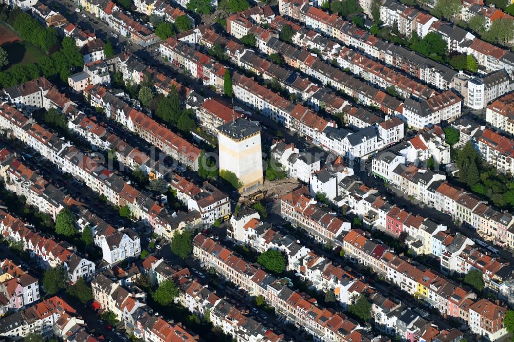 Bremen from the bird's eye view: Bunker- building complex of concrete and steel high bunkers at the Neanderstrasse in Bremen, Germany