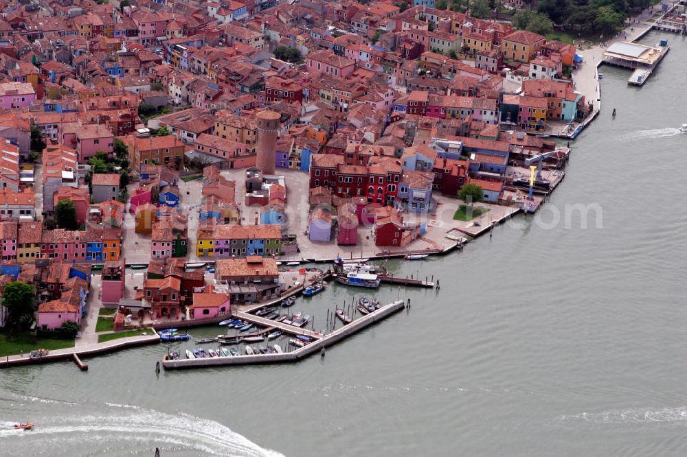 Venedig from above - Blick auf die Insel Burano in der Lagune von Venedig. View to the island Burano in the lagoon of Burano.