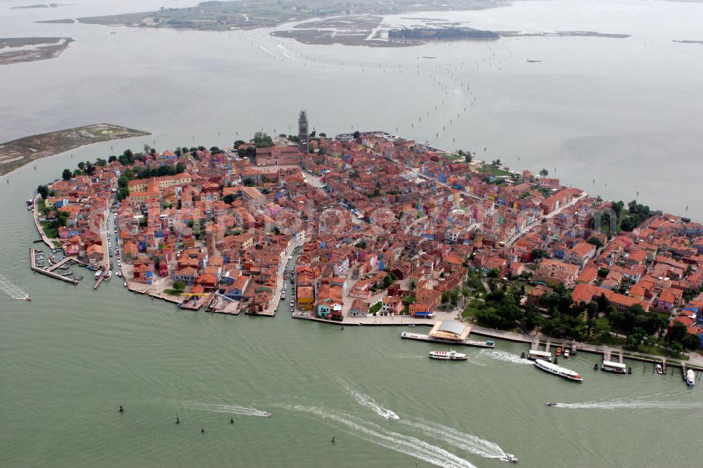 Venedig from above - Blick auf die Insel Burano in der Lagune von Venedig. View to the island Burano in the lagoon of Burano.