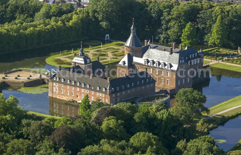 Aerial image Isselburg - Castle Anholt of the city Isselburg in North Rhine-Westphalia