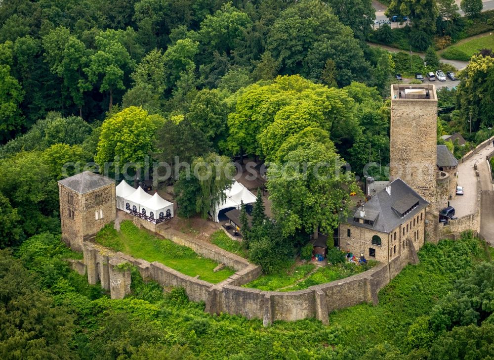 Aerial image Hattingen OT Blankenstein - View of the castle Blankenstein in Hattingen in the state North Rhine-Westphalia