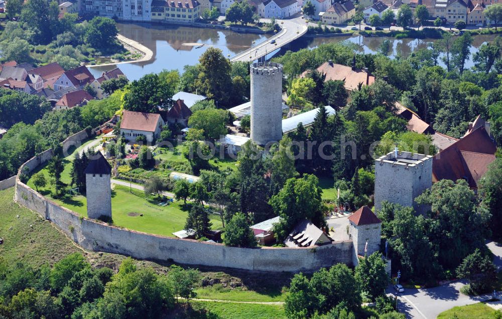 Burglengenfeld from the bird's eye view: Die Burg Burglengenfeld oder Burg Lengenfeld an der Naab in der gleichnamigen Stadt Burglengenfeld, Bayern. Sie ist eine der größten in ganz Bayern. Im dritten Reich diente sie der Hitlerjugend als Jugendheim, später dann wurde die Anlage vom Sozialwerk Heuser erworben und ist heute ein heilpädagogisches Zentrum. Castle Burglengenfeld or castle Lengenfeld at the river Naab in the city Burglengenfeld, Bavaria. It is one of the biggest castlews in Bavaria. In the third Reich it served as a youth center of the Hitler Youth, later then the Sozialwerk Heuser acquired the castle ground and established a curative education center there.