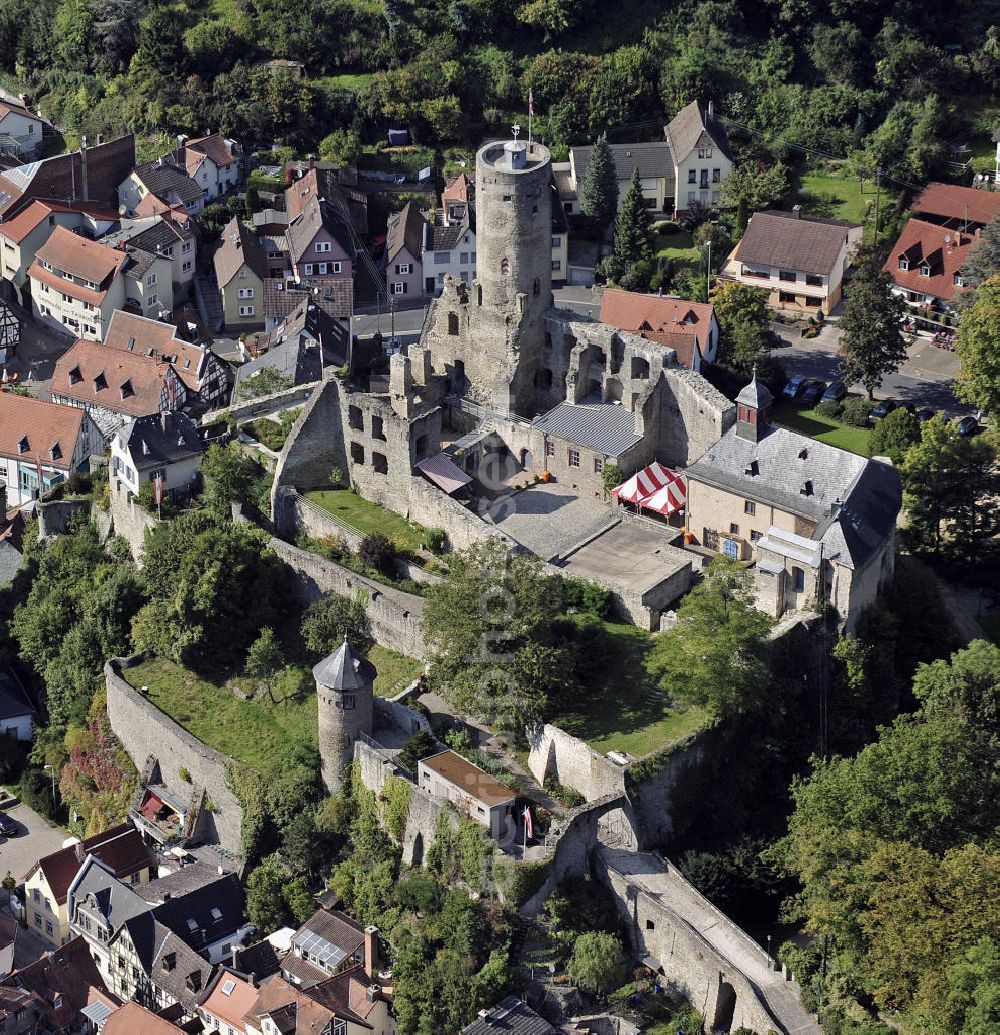 Aerial image Eppstein - Die Ruine der Burg Eppstein über gleichnamigen Stadt. Die Spornburg wurde ab dem 10. Jahrhundert errichtet. The ruins of the Castle Eppstein. The castle was built from 10th Century.