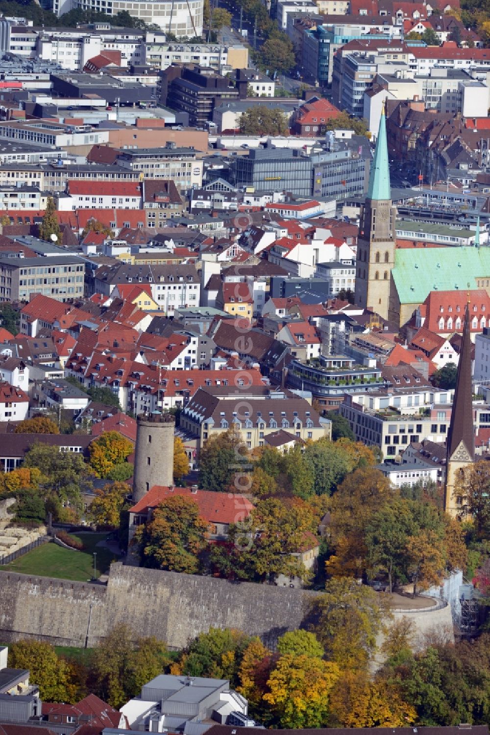 Bielefeld from the bird's eye view: View of the Castle and Fortress Sparrenberg in Bielefeld in the state North Rhine-Westphalia. The Sparrenburg is a restored fortress in the district Mitte of Bielefeld. It is situated on the Sparrenberg in the Teutoburg Forest