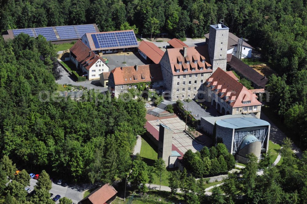 Aerial photograph Ebermannstadt - Die Burg Feuerstein bei Ebermannstadt im Landkreis Forchheim, Bayern. Die Burganlage dient heutzutage als katholische Jugend- und Begegnungsstätte der Erzdiözese Bamberg. Castle Feuerstein at the city Ebermannstadt in the administrative district Forchheim, Bavaria. Today, the castle hosts a catholic youth and community center of the archdiocese Bamberg.