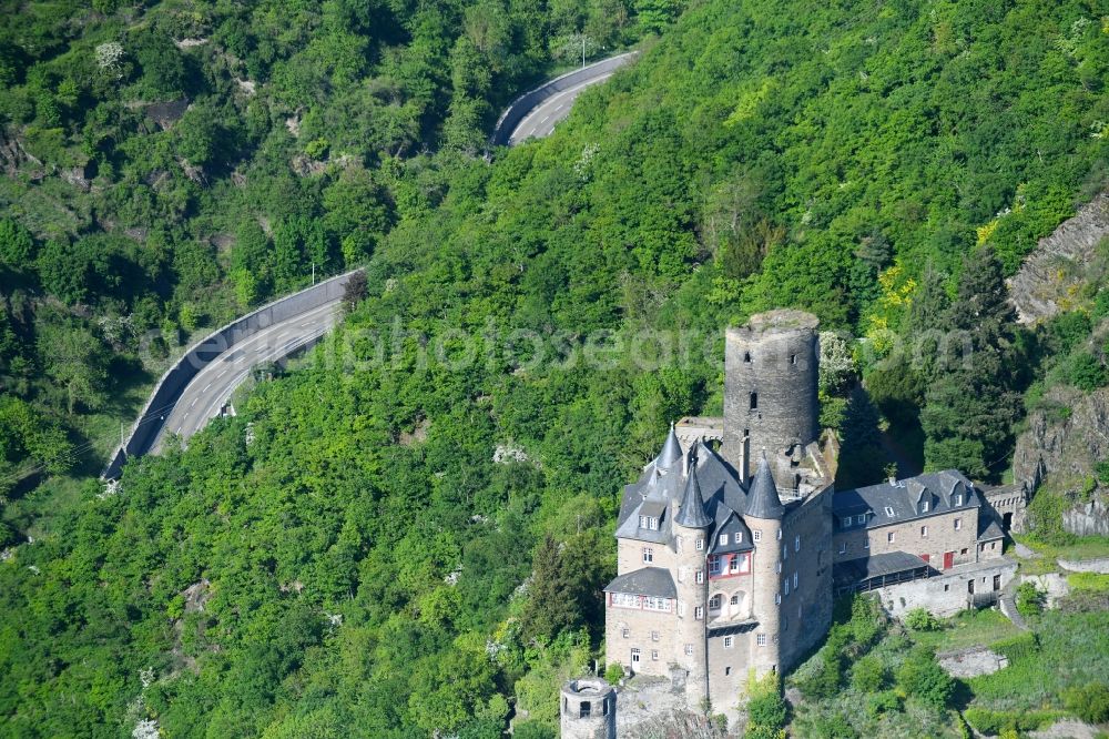 Sankt Goarshausen from above - Castle of the fortress Katz Castle in Sankt Goarshausen in the state Rhineland-Palatinate, Germany