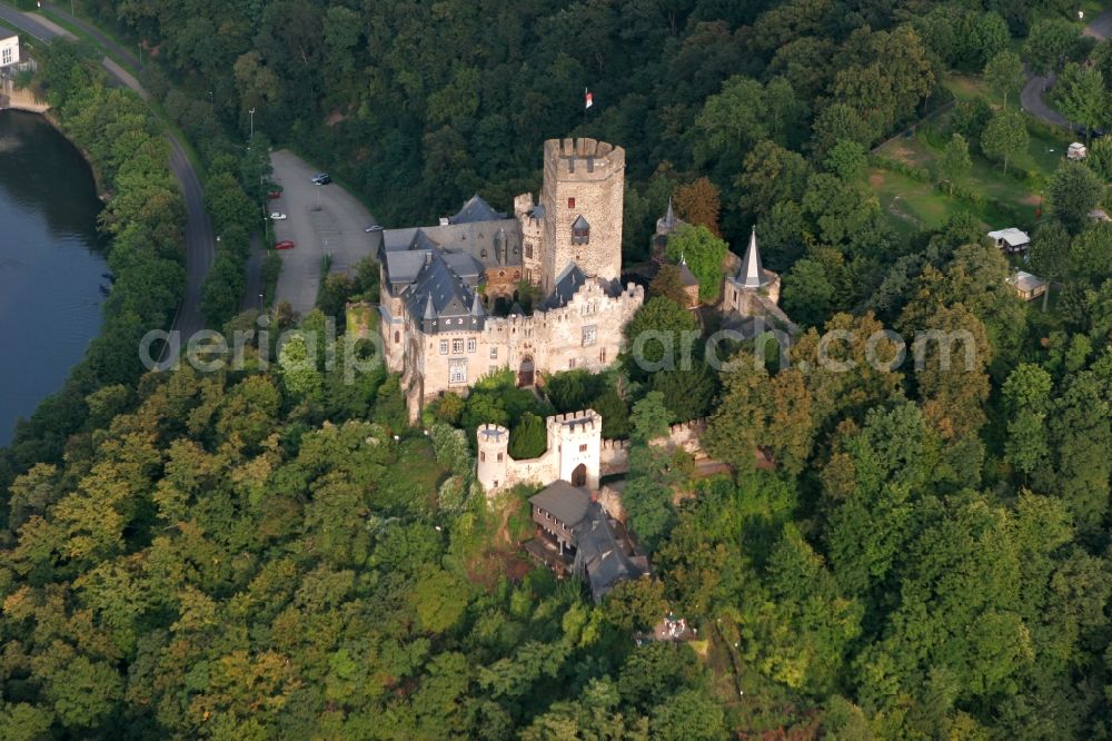 Aerial photograph Lahnstein - Castle Lahneck on a hill on the riverside of the Lahn in Lahnstein in Rhineland-Palatinate. The castle is part of the UNESCO world heritage