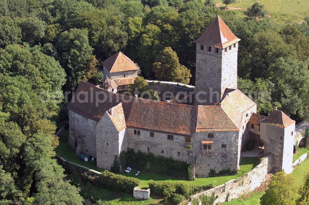 Aerial image Oberstenfeld - Blick auf die Burg Lichtenberg in Oberstenfeld. Die Burg wurde 1197 erstmals urkundlich erwähnt und gilt als eine der ältesten Stauferburgen Deutschlands. Sie ist bewohnt und beherbergt ein nur zu besonderen Anlässen geöffnetes Restaurant. Kontakt: Inh. Freiherr von und zu Weiler, Burg Lichtenberg, 71720 Oberstenfeld, Tel. +49(0)7062 40 17, Fax +49(0)7062 40 28, Email: Burglichtenberg@gmx.de