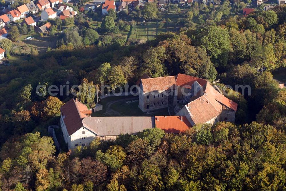 Großlohra from above - Blick auf eines der ansehnlichsten und gleichzeitig kulturhistorisch bedeutendsten Baudenkmale des Landkreises Nordhausen - die Burg Lohra. Telefonnummern 036338-48149 oder -47