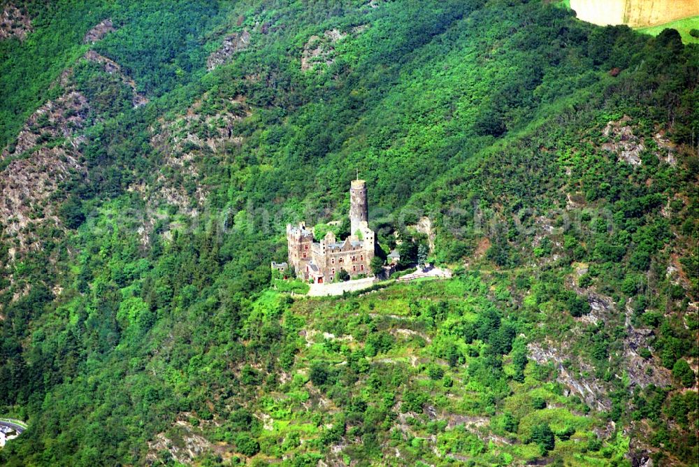 Aerial image Wellmich - Burg Maus in the Middle Rhine Valley near St. Goarshausen in the district Wellmich on the Rhine in the Rhein-Lahn-Kreis in Rhineland-Palatinate