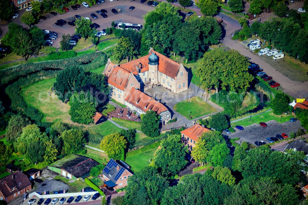 Geestland from above - Castle of the fortress Museum Burg Bad Bederkesa on street Amtsstrasse in Geestland in the state Lower Saxony, Germany