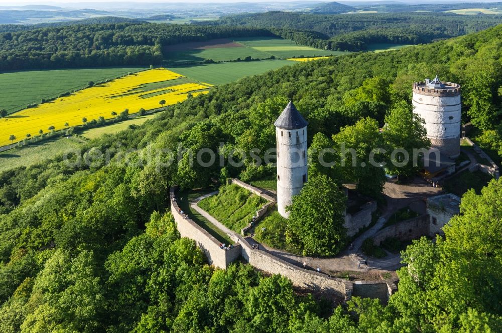 Aerial photograph Bovenden - Wintry snowy Plesse Castle, also called Plesseburg or ruin Plesseburg, in Bovenden in Lower Saxony