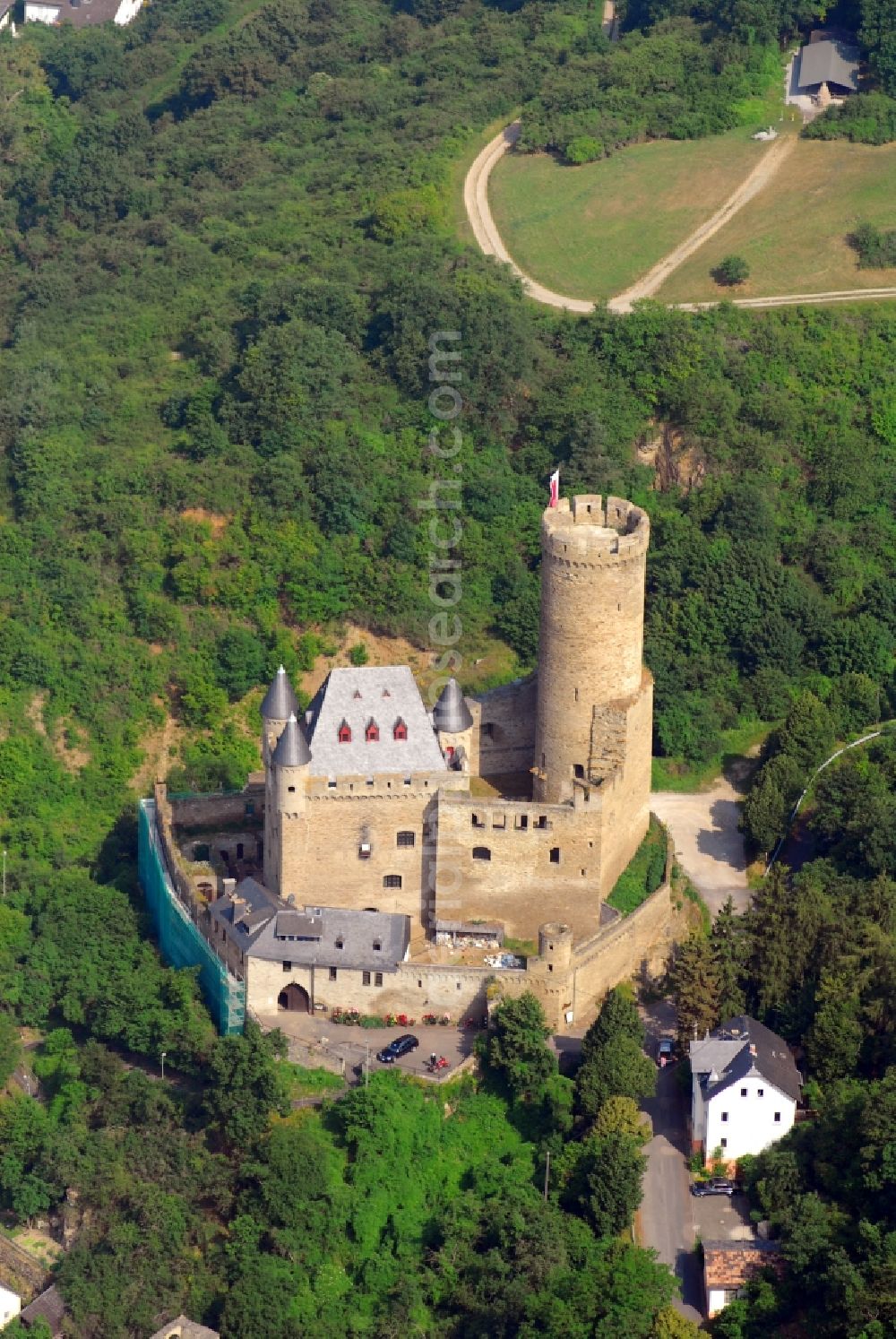 Burgschwalbach from the bird's eye view: Castle of the fortress Schwalbach in Burgschwalbach in the state Rhineland-Palatinate, Germany