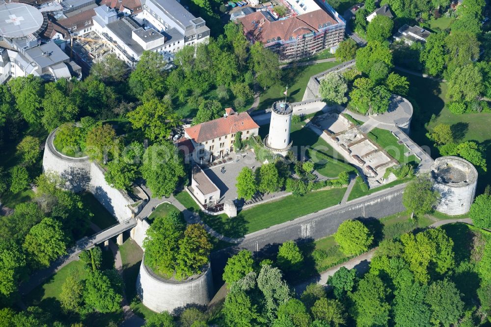 Aerial image Bielefeld - Castle of the fortress Sparrenburg in Bielefeld in the state North Rhine-Westphalia, Germany