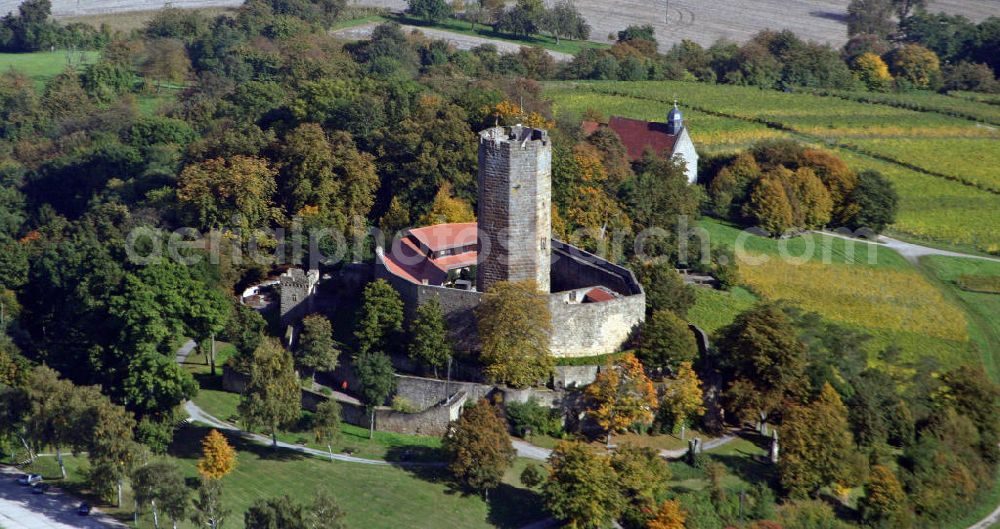 Aerial photograph Weiler - Bei der Burg Steinsberg handelt es sich um eine mittelalterliche Burganlage im Ort Weiler, ein Stadtteil südlich von Sinsheim, im Rhein-Neckar-Kreis in Baden-Württemberg. Die Burg liegt auf einem 333 Meter hohen Bergkegel, einem ehemaligen Vulkan, dessen Südseite mit Wein bepflanzt ist. Weil sie weithin sichtbar ist, wird sie auch „Kompass des Kraichgaus“ genannt. The castle Steinberg is a medieval castle complex in the village Weiler, a suburb south of Sinsheim.