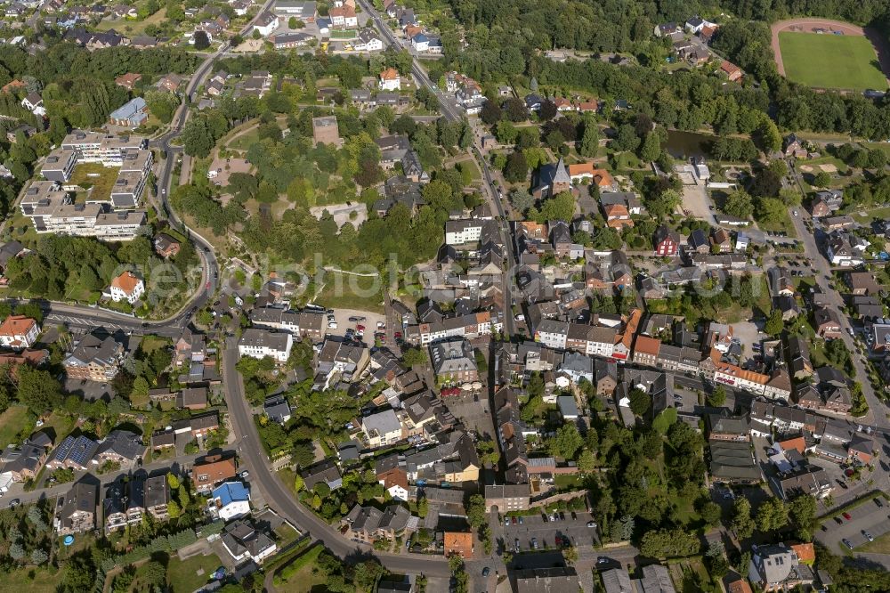 Aerial image Elsdorf - Burg Wassenberg in the city wassenberg in North Rhine-Westphalia