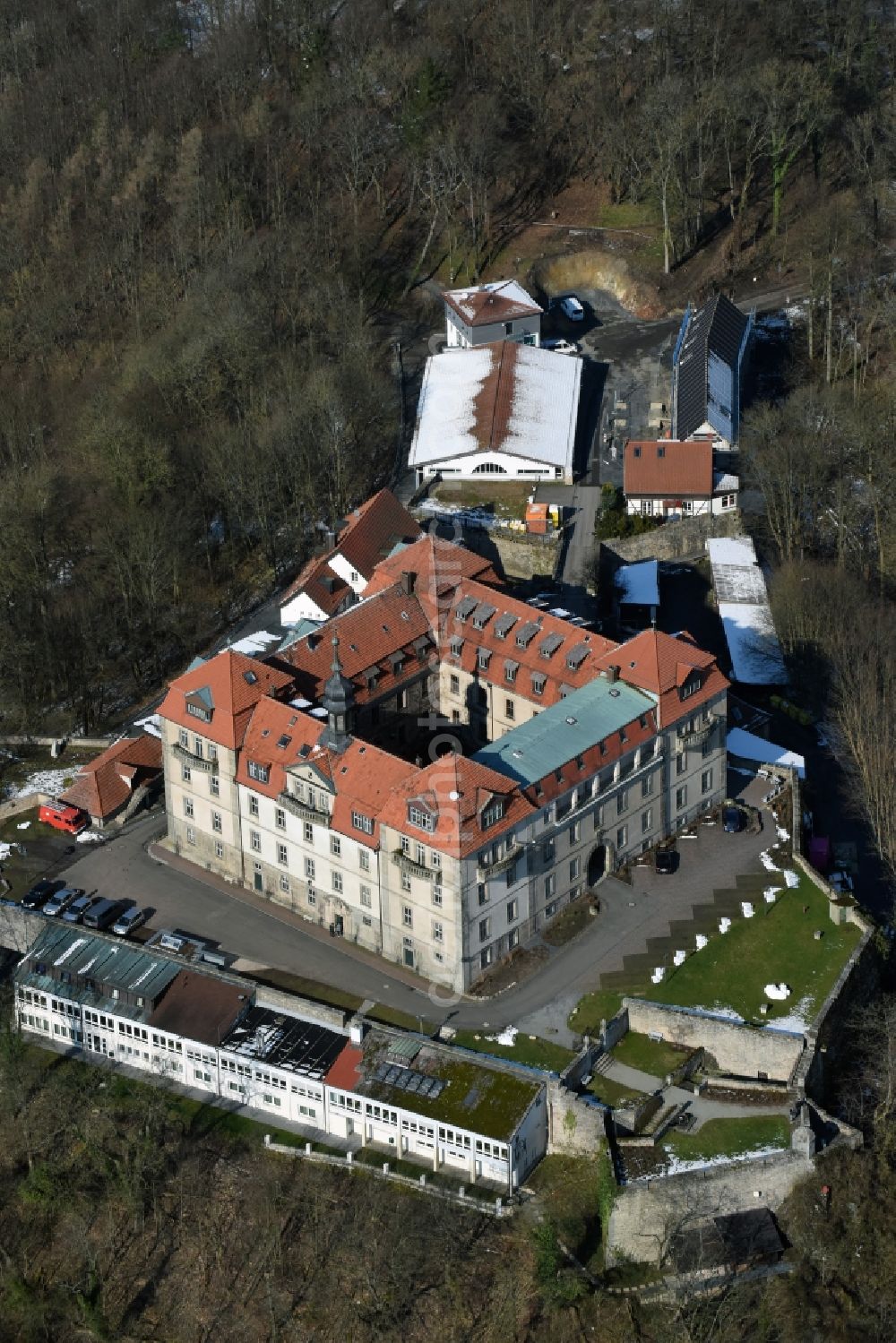 Hofbieber from the bird's eye view: Castle of Internat Schloss Bieberstein with Hermann Lietz Schule in Hofbieber in the state Hesse