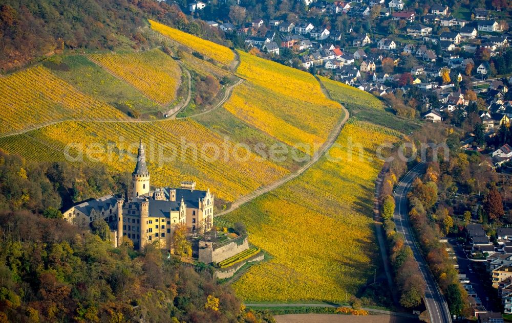 Bad Hönningen from the bird's eye view: Castle of Schloss Arenfels om Schlossweg in Bad Hoenningen in the state Rhineland-Palatinate