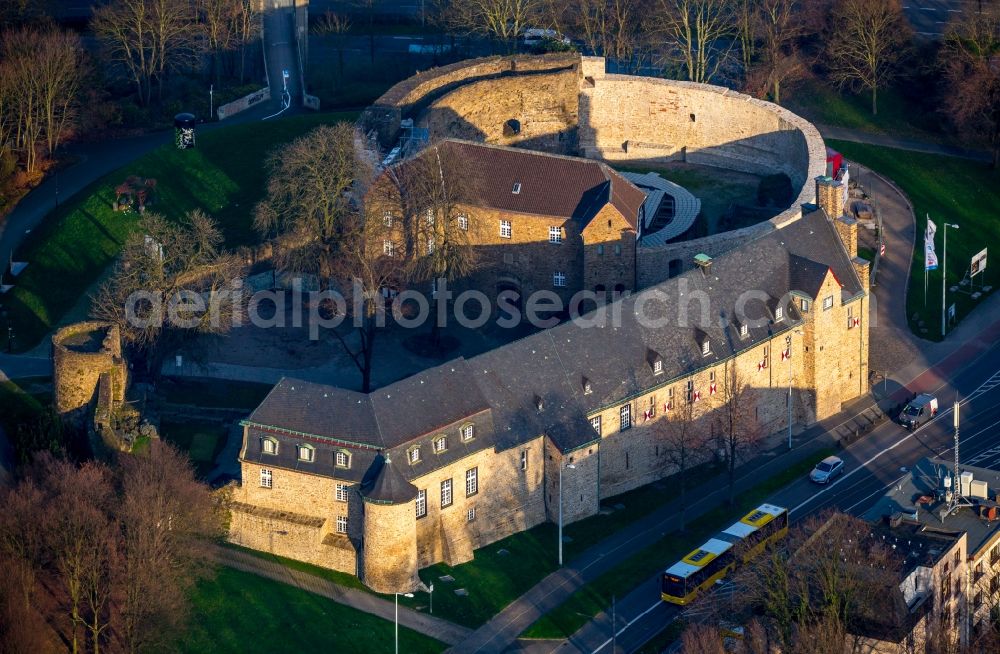 Aerial image Mülheim an der Ruhr - Castle of Schloss Broich in Muelheim on the Ruhr in the state North Rhine-Westphalia