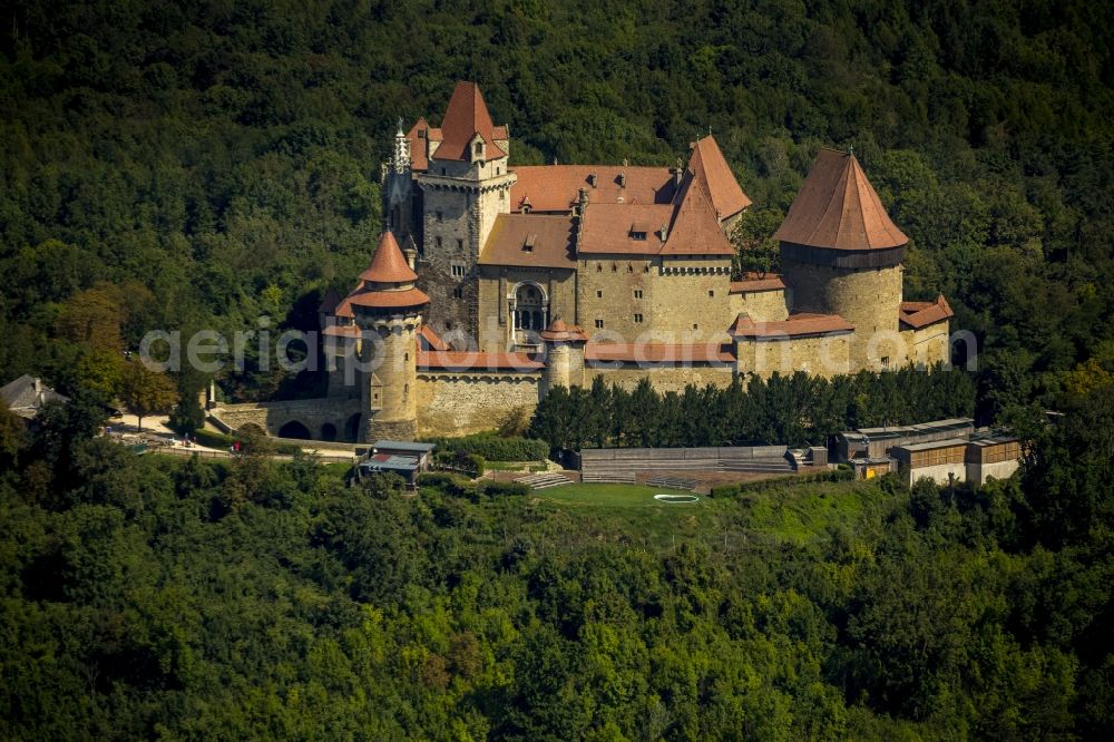 Aerial photograph Leobendorf - Castle of Burg Kreuzenstein in Leobendorf in Lower Austria, Austria