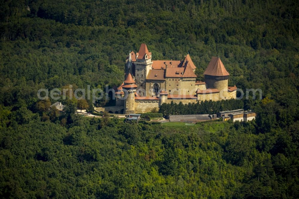 Leobendorf from the bird's eye view: Castle of Burg Kreuzenstein in Leobendorf in Lower Austria, Austria