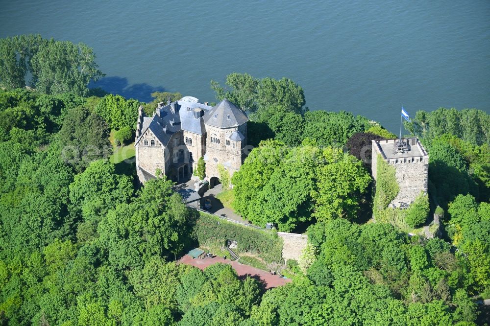 Bad Breisig from the bird's eye view: Castle of Schloss Burg Rheineck on Burgweg in Bad Breisig in the state Rhineland-Palatinate, Germany