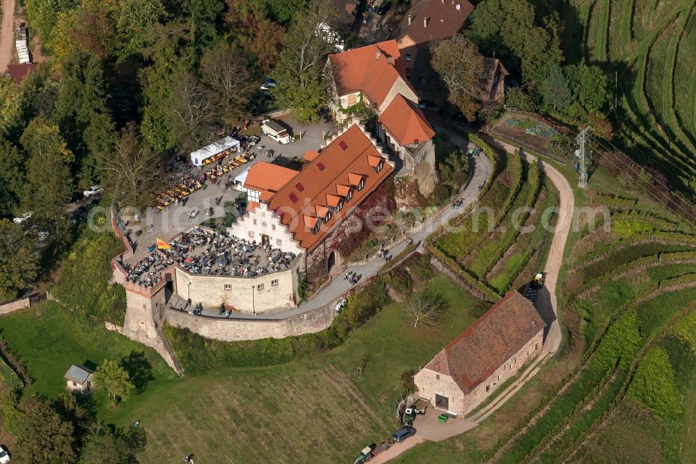 Aerial photograph Durbach - Castle of Schloss Burg Staufenberg in Durbach in the state Baden-Wuerttemberg, Germany