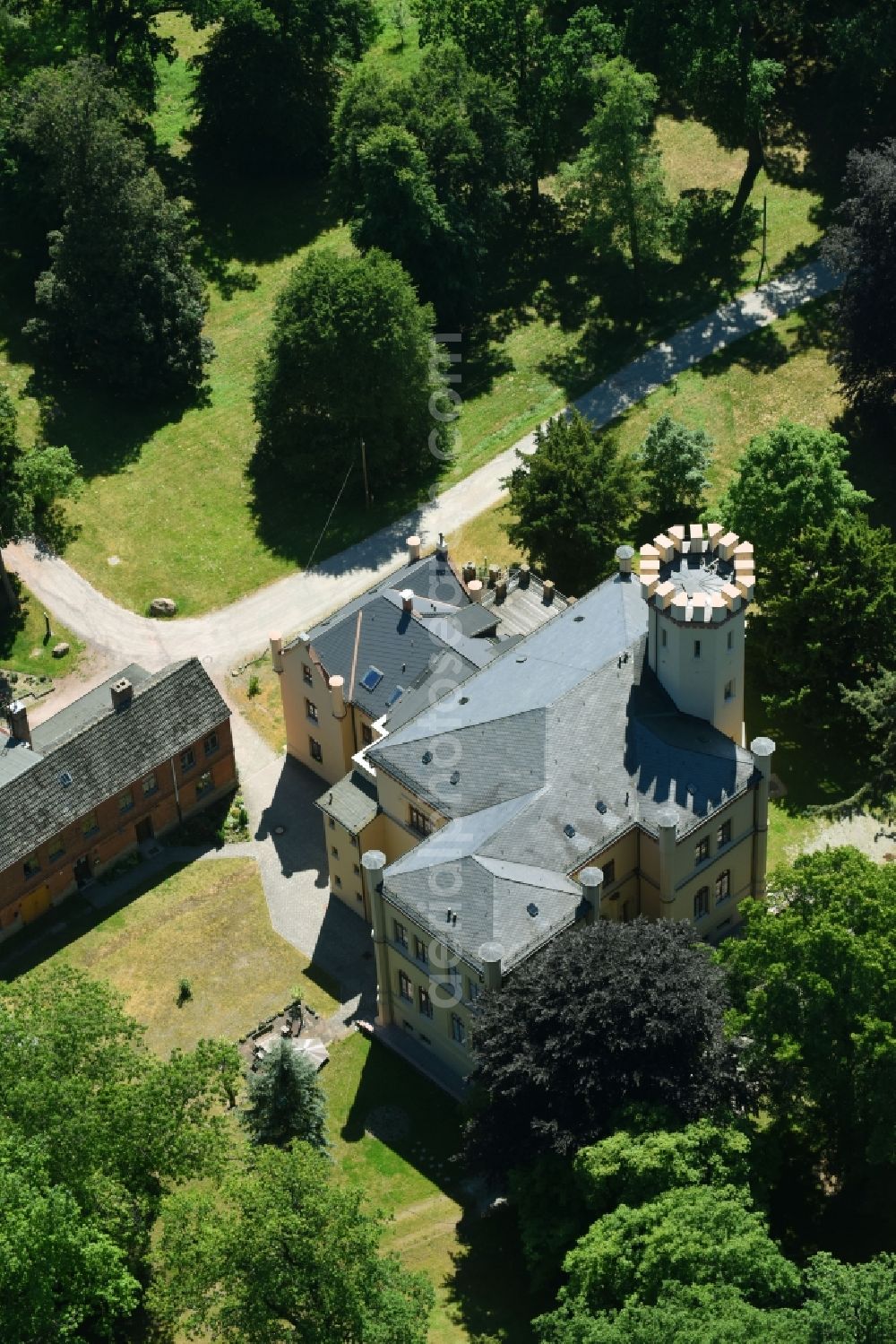 Aerial image Haldensleben - Castle of Detzel in Haldensleben in the state Saxony-Anhalt, Germany