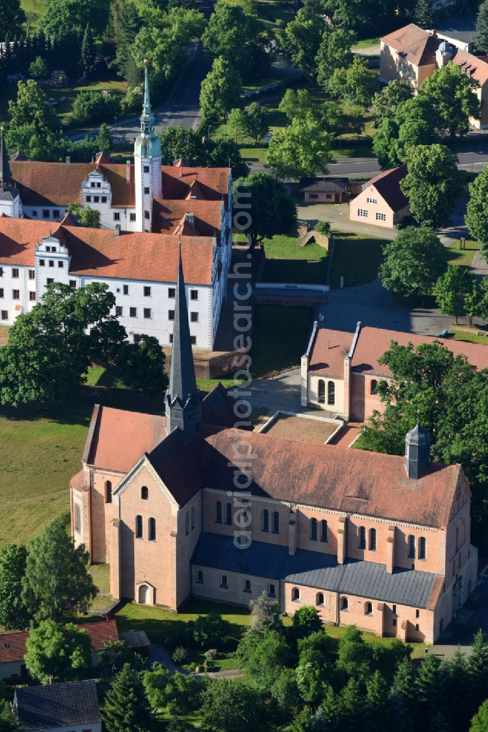 Aerial image Doberlug-Kirchhain - Castle of Schloss Doberlug and the Klosterkirche in Doberlug-Kirchhain in the state Brandenburg, Germany