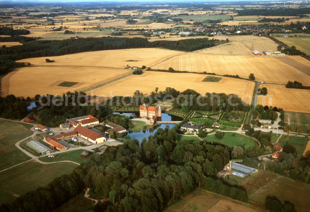 Aerial image Kvaendrup - Castle of Schloss Egeskov in Kvaendrup in Syddanmark, Denmark