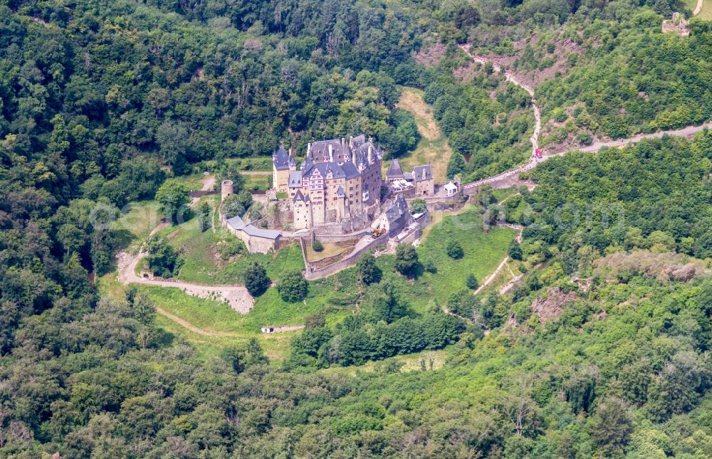 Aerial photograph Wierschem - Castle of Schloss Eltz in Wierschem in the state Rhineland-Palatinate