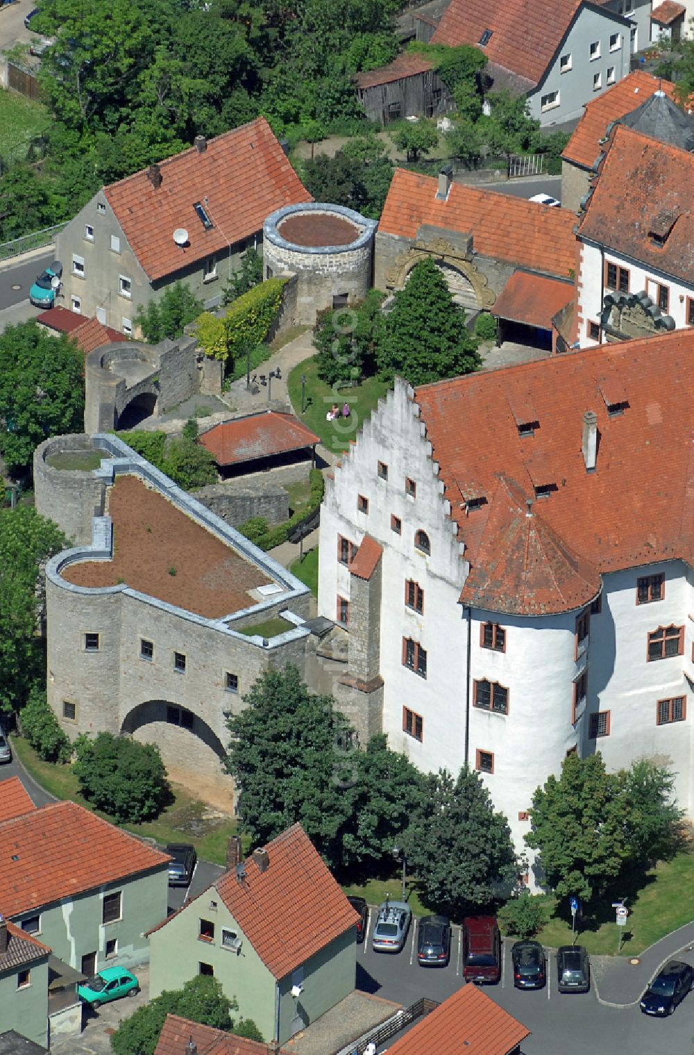 Aerial photograph Rimpar - Castle of Grumbach on street Schlossberg in Rimpar in the state Bavaria, Germany