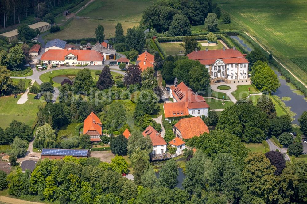 Aerial image Harkotten - Castle of Schloss Harkotten in Harkotten in the state North Rhine-Westphalia, Germany