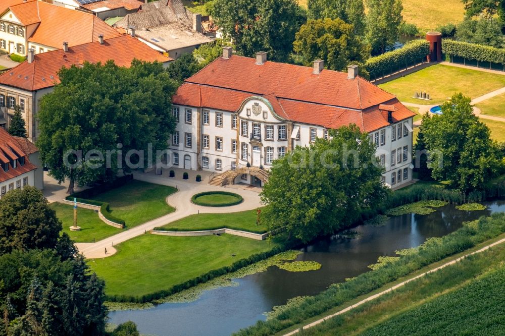 Aerial image Harkotten - Castle of Schloss Harkotten in Harkotten in the state North Rhine-Westphalia, Germany