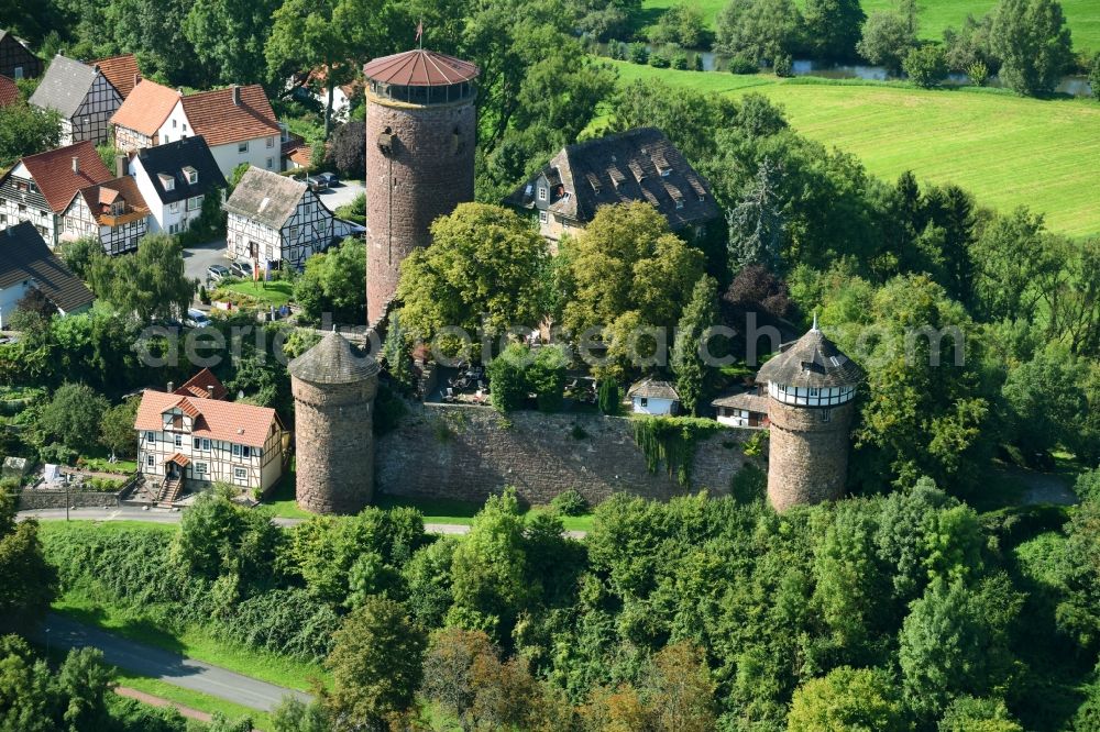 Aerial photograph Trendelburg - Castle of Schloss Hotel Burg Trendelburg on Steinweg in Trendelburg in the state Hesse, Germany