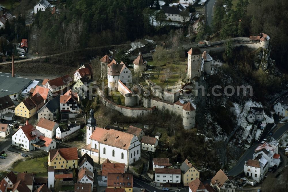 Aerial image Neuhaus an der Pegnitz - Castle of Schloss und Hotel Burg Veldenstein in Neuhaus an der Pegnitz in the state Bavaria