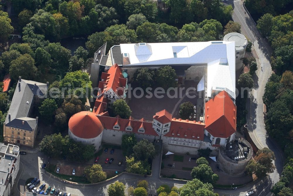 Halle (Saale) from the bird's eye view: Castle of Schloss Kunstmuseum Moritzburg on Friedemann-Bach-Platz in the district Mitte in Halle (Saale) in the state Saxony-Anhalt